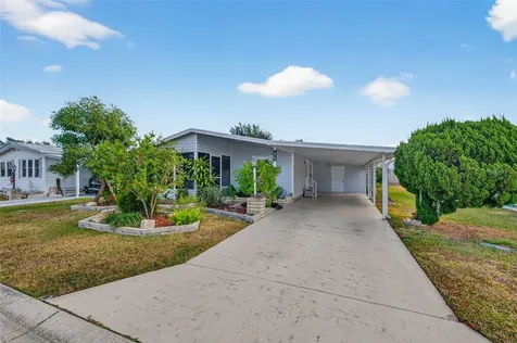 3904 William Hume Drive Zephyrhills FL 33541