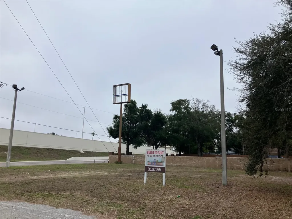 3900 N Marguerite Avenue Tampa FL 33603