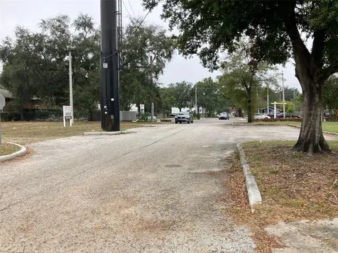 3900 N Marguerite Avenue Tampa FL 33603