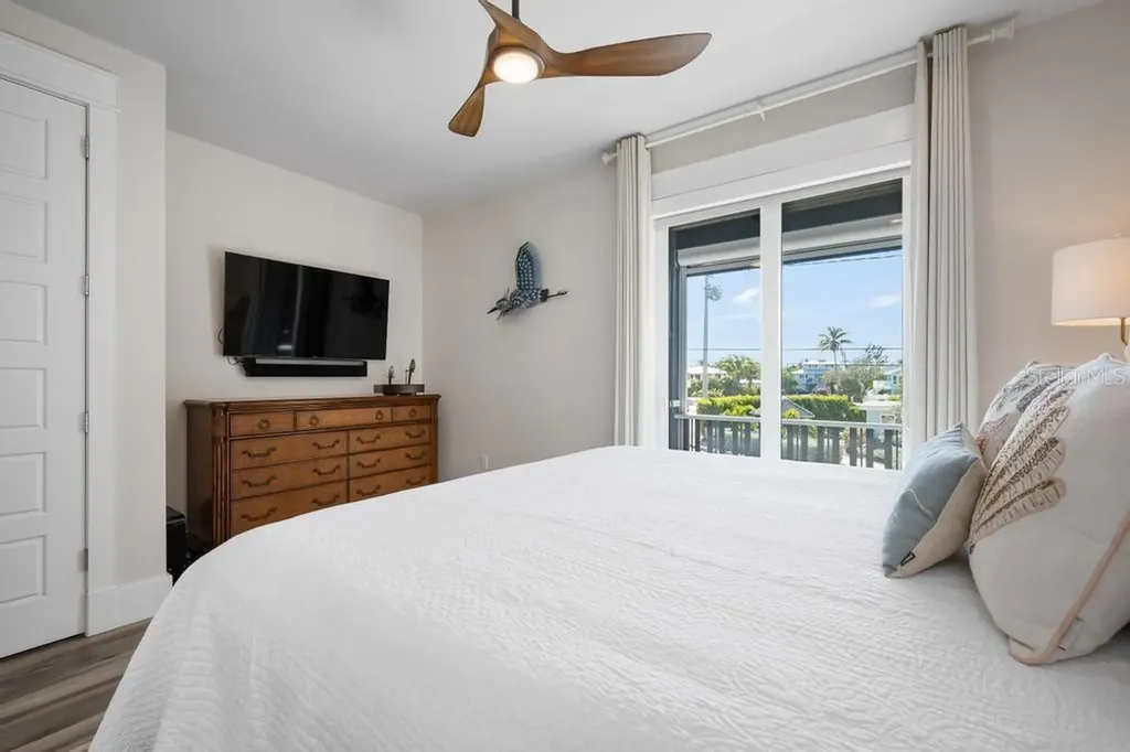 915 N Shore Drive Anna Maria FL 34216