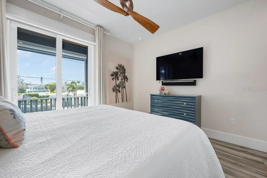 915 N Shore Drive Anna Maria FL 34216