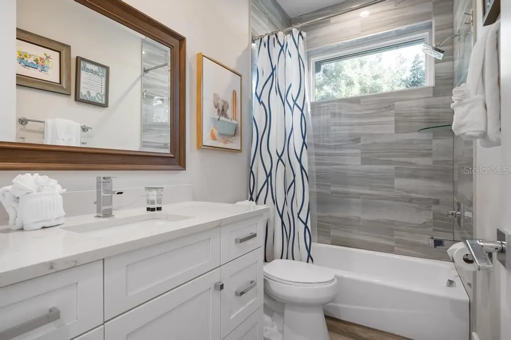 915 N Shore Drive Anna Maria FL 34216