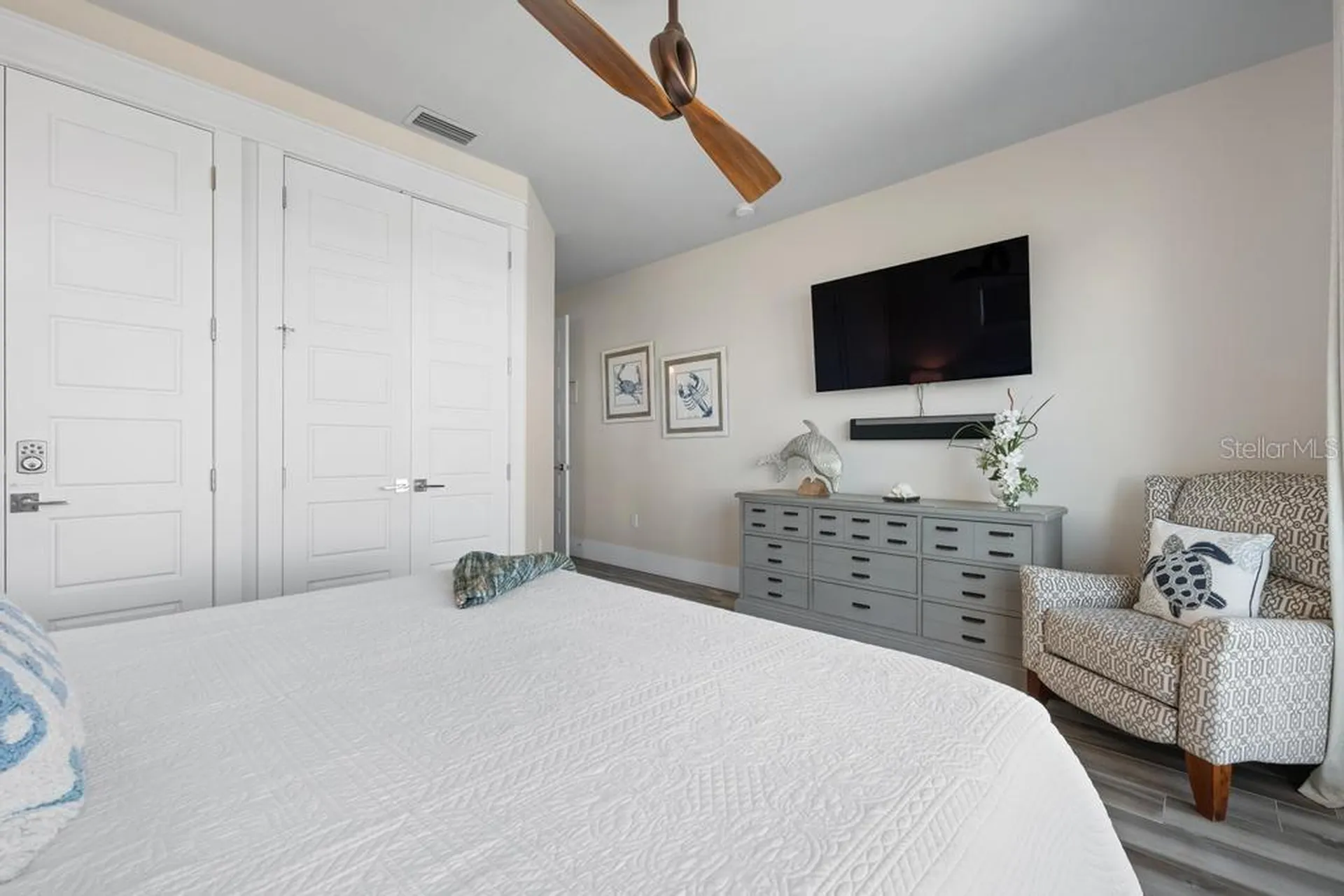915 N Shore Drive Anna Maria FL 34216