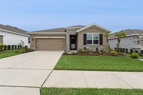 8016 Penrose Place Wildwood FL 34785