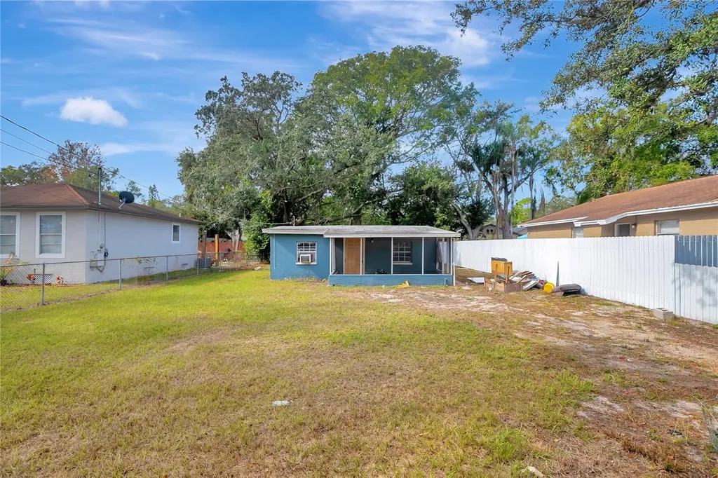 7006 N Palmetto Lane Tampa FL 33604