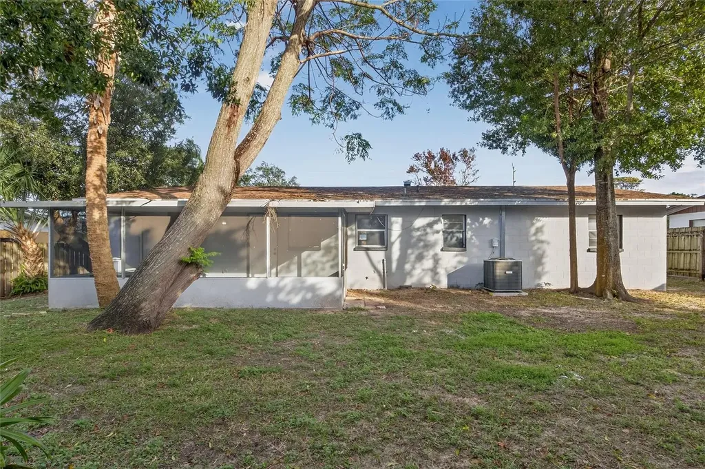 4340 Rosehill Avenue Titusville FL 32780