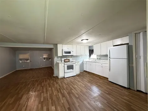 5071 Hibiscus Road Kissimmee FL 34746
