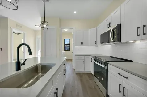 3405 NW 8th Terrace Cape Coral FL 33993