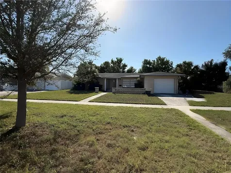 6160 30th Avenue N St Petersburg FL 33710