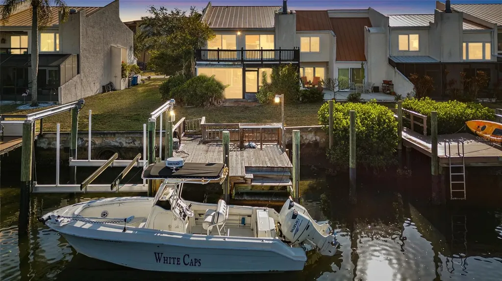 4344 Outrigger Lane Tampa FL 33615