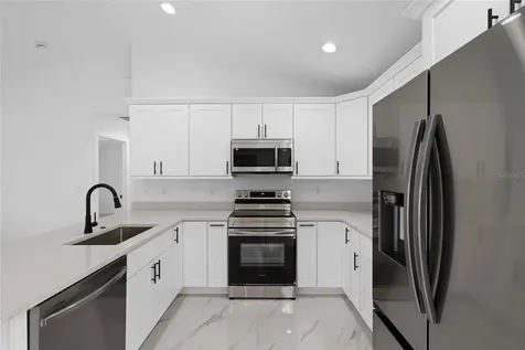 7542 NW 83rd Court Okeechobee FL 34972