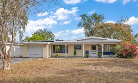 1225 Ridge Avenue Clearwater FL 33755