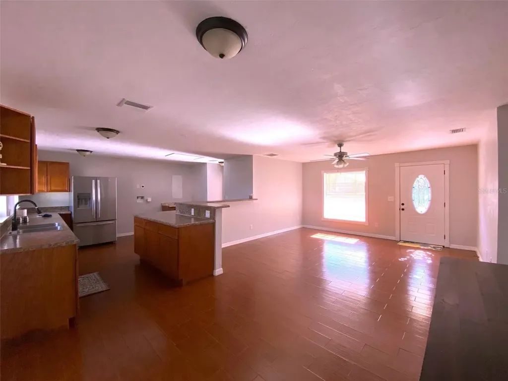 11585 SE 129th Lane Ocklawaha FL 32179
