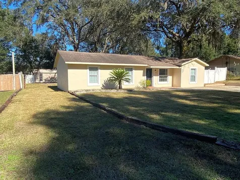 11585 SE 129th Lane Ocklawaha FL 32179