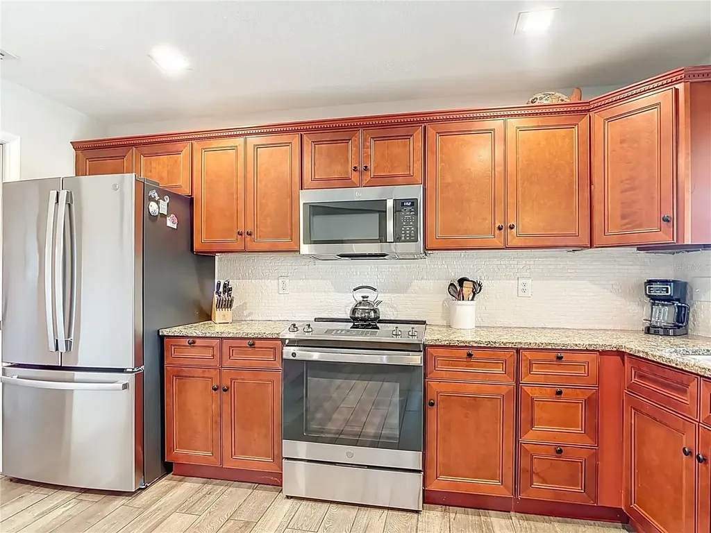 10253 Winstead Avenue Englewood FL 34224