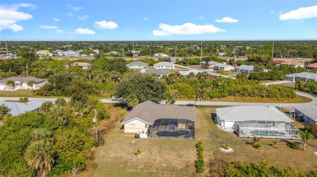 10253 Winstead Avenue Englewood FL 34224