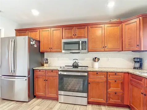 10253 Winstead Avenue Englewood FL 34224