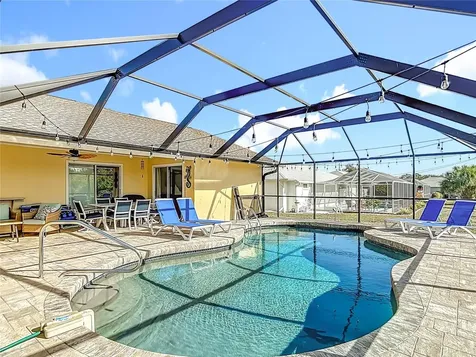 10253 Winstead Avenue Englewood FL 34224