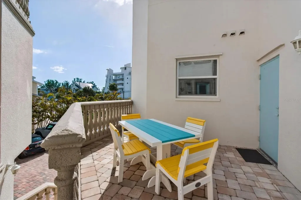 10133 Gulf Boulevard Treasure Island FL 33706