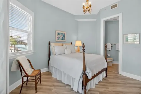 10133 Gulf Boulevard Treasure Island FL 33706