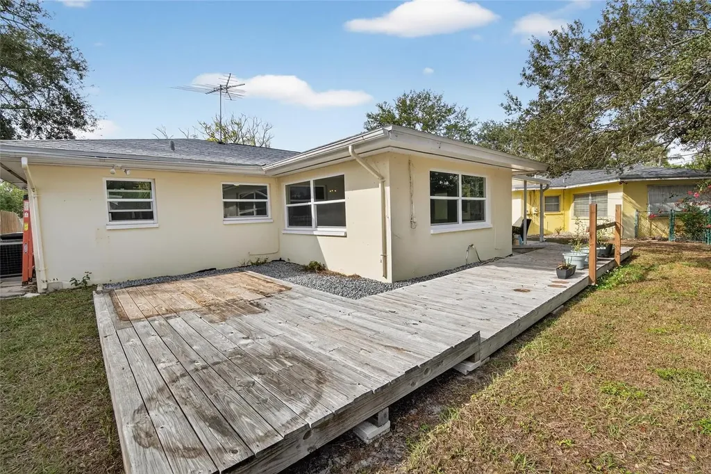 5 N Keystone Drive Clearwater FL 33755