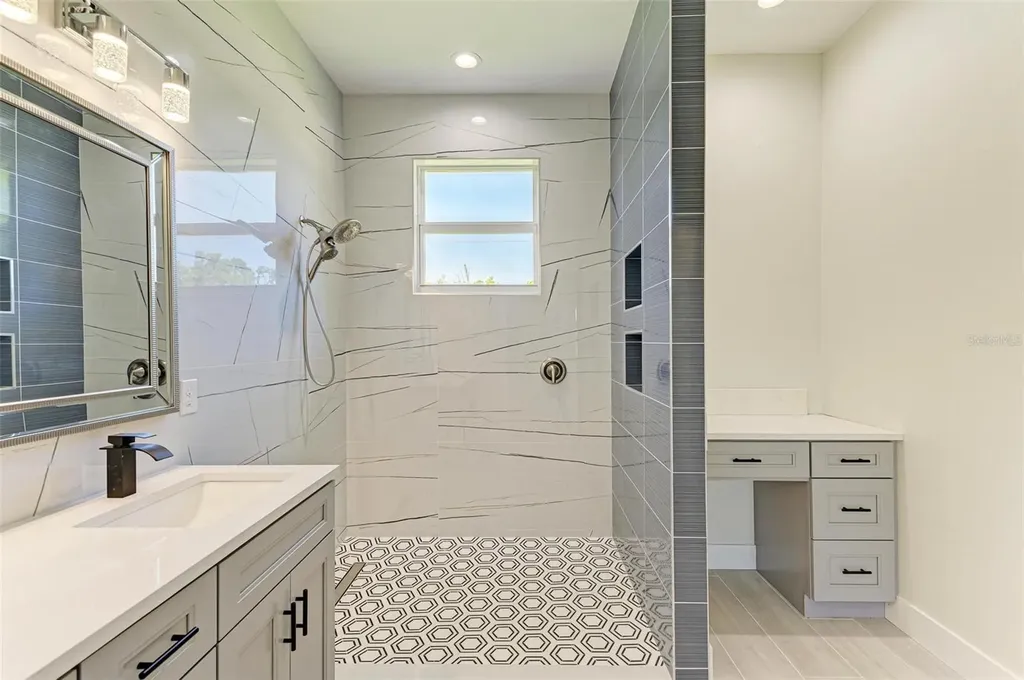 3260 Abbotsford Street North Port FL 34287