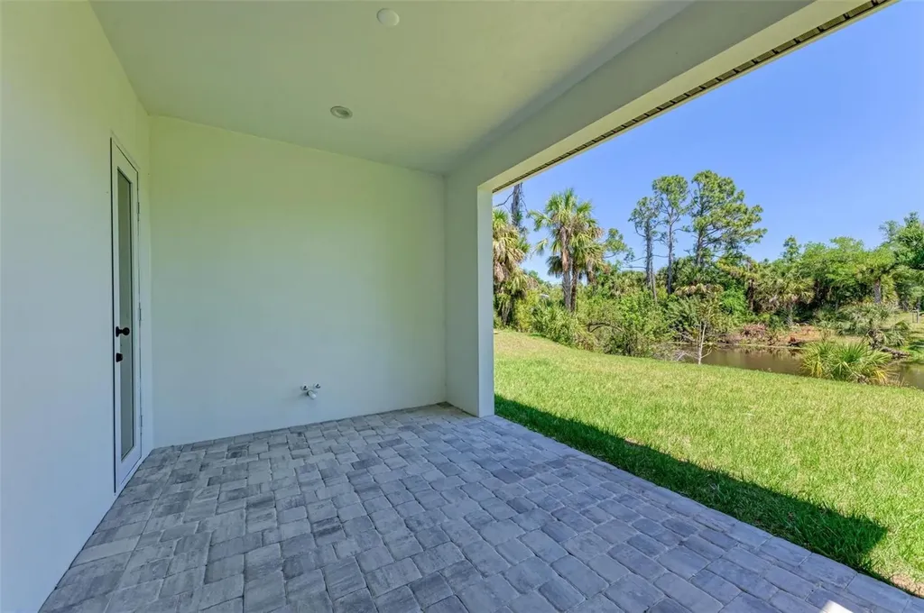 3260 Abbotsford Street North Port FL 34287