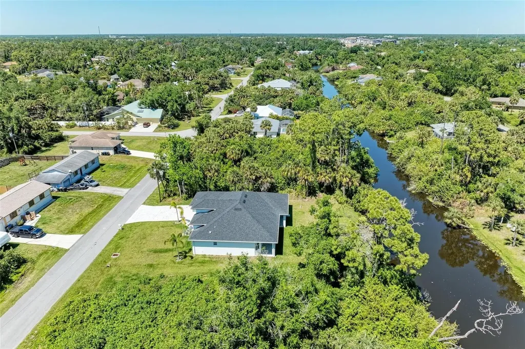 3260 Abbotsford Street North Port FL 34287
