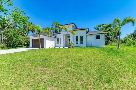 3260 Abbotsford Street North Port FL 34287