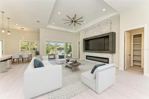 3260 Abbotsford Street North Port FL 34287