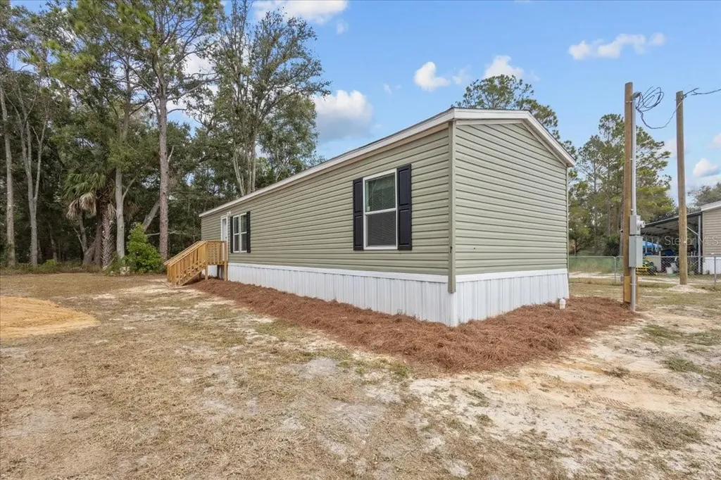 1231 NW 11th Drive Chiefland FL 32626