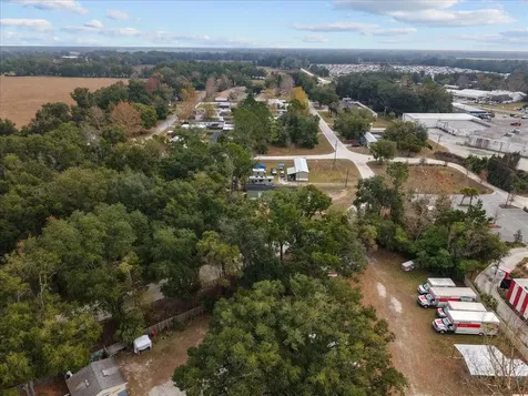 1231 NW 11th Drive Chiefland FL 32626