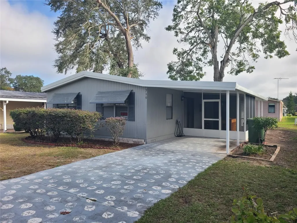 710 Coachman Drive Leesburg FL 34748