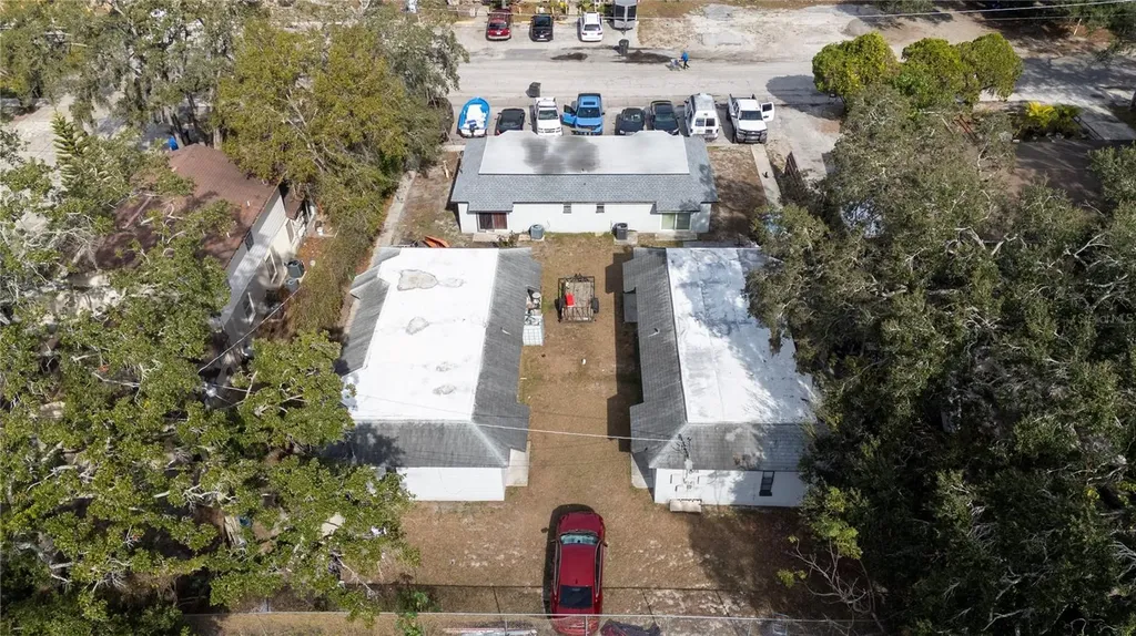 1517 E 142nd Avenue Tampa FL 33613