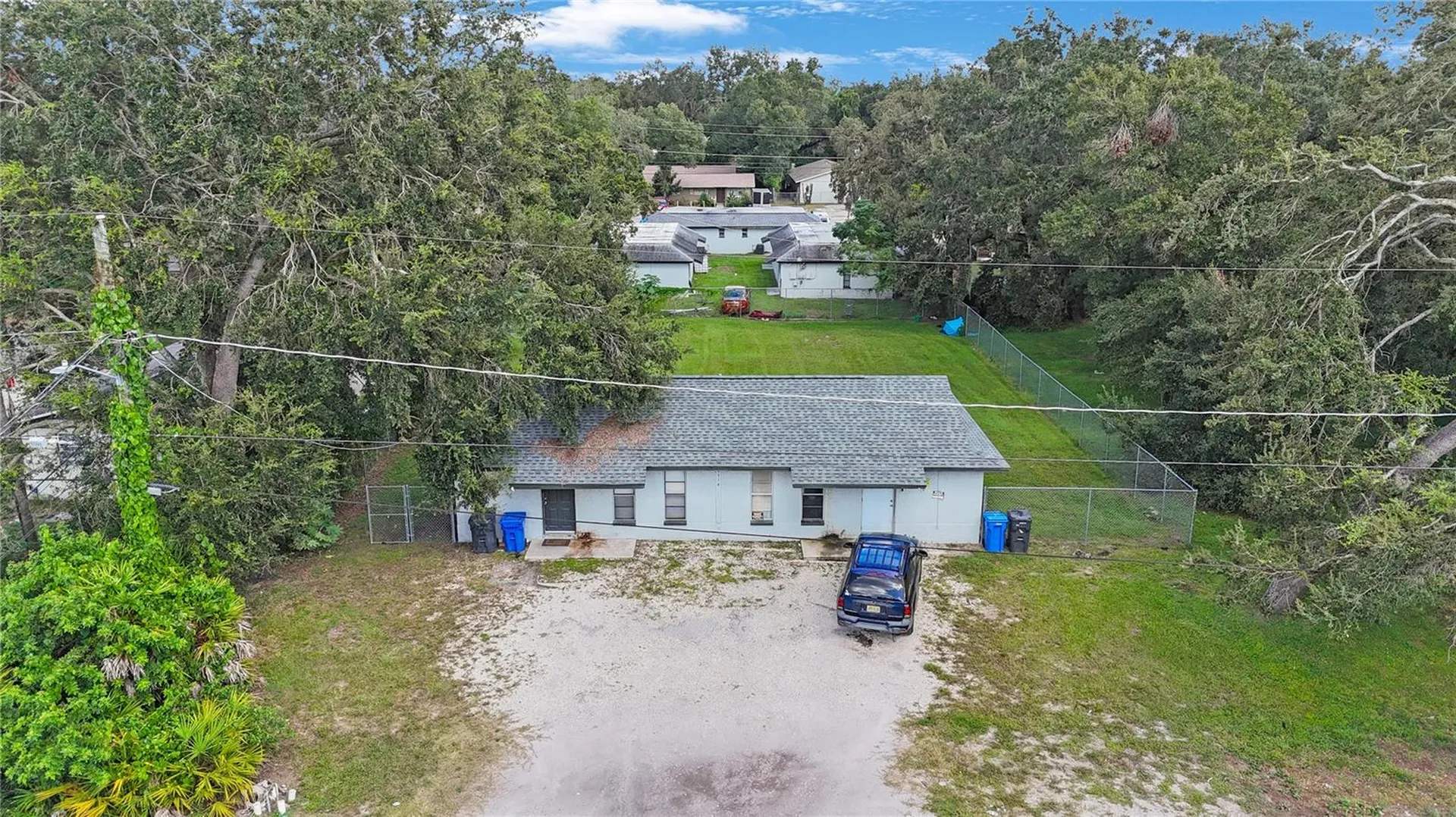 1517 E 142nd Avenue Tampa FL 33613