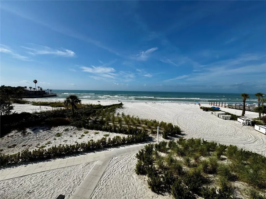 1001 Point Of Rocks Road Sarasota FL 34242