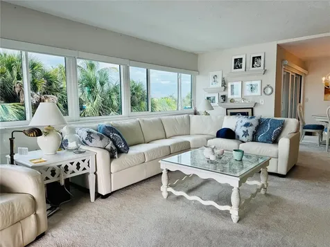 1001 Point Of Rocks Road Sarasota FL 34242