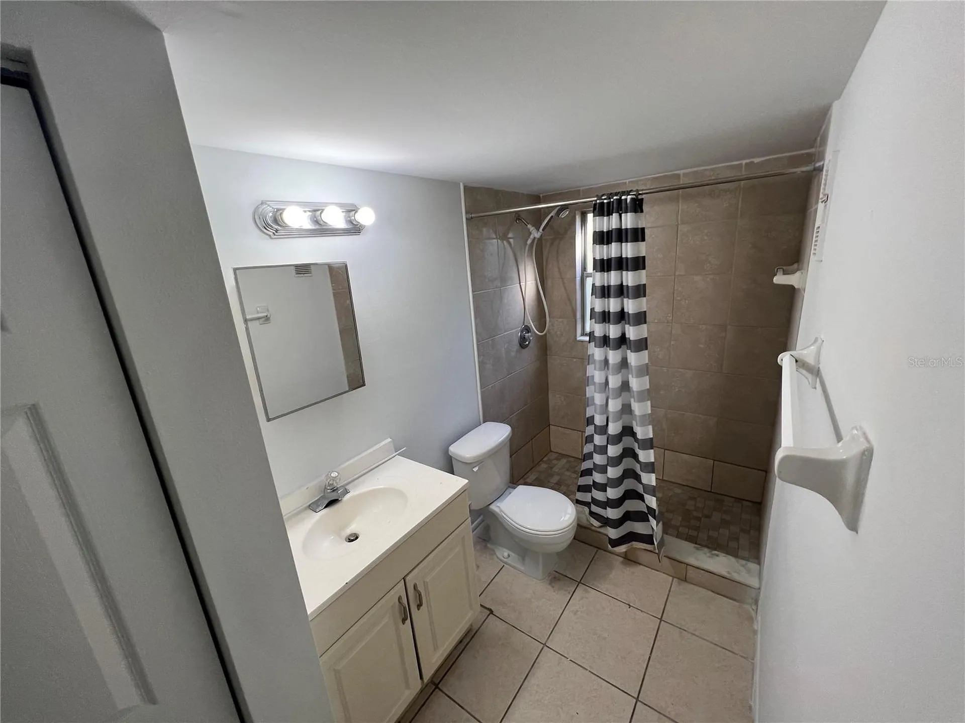 1916 Honour Road Orlando FL 32839