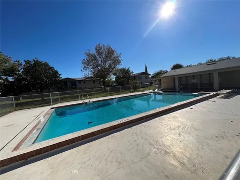 1916 Honour Road Orlando FL 32839