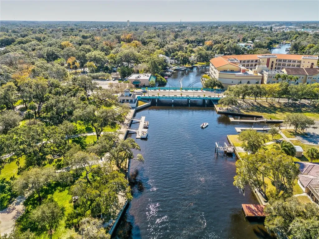 5642 Riverview Drive New Port Richey FL 34652