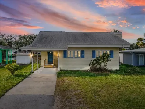 5642 Riverview Drive New Port Richey FL 34652