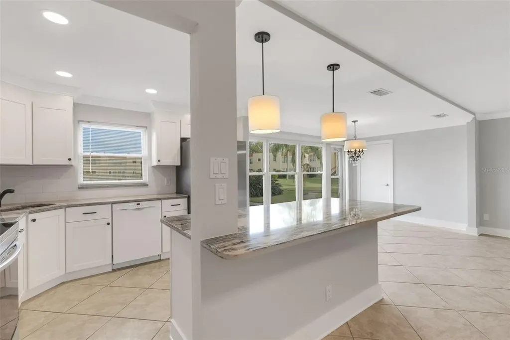 114 Dogwood Circle Seminole FL 33777