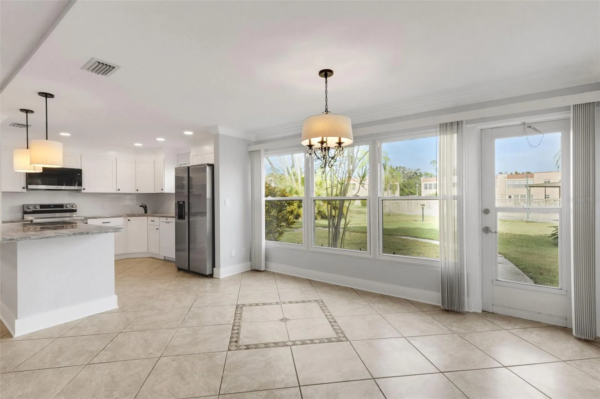 114 Dogwood Circle Seminole FL 33777