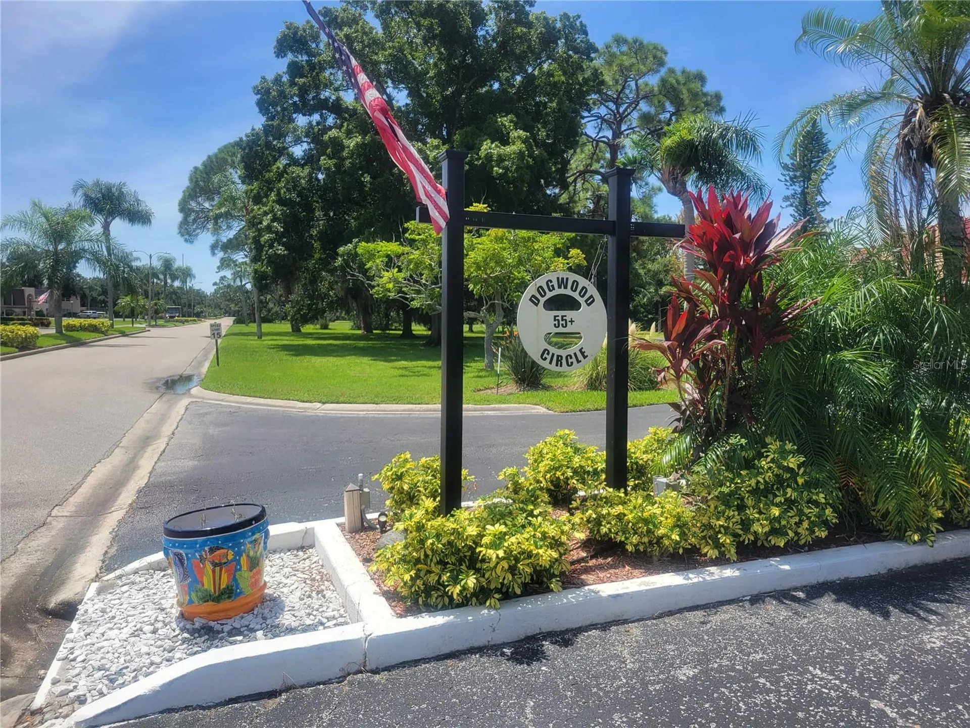 114 Dogwood Circle Seminole FL 33777