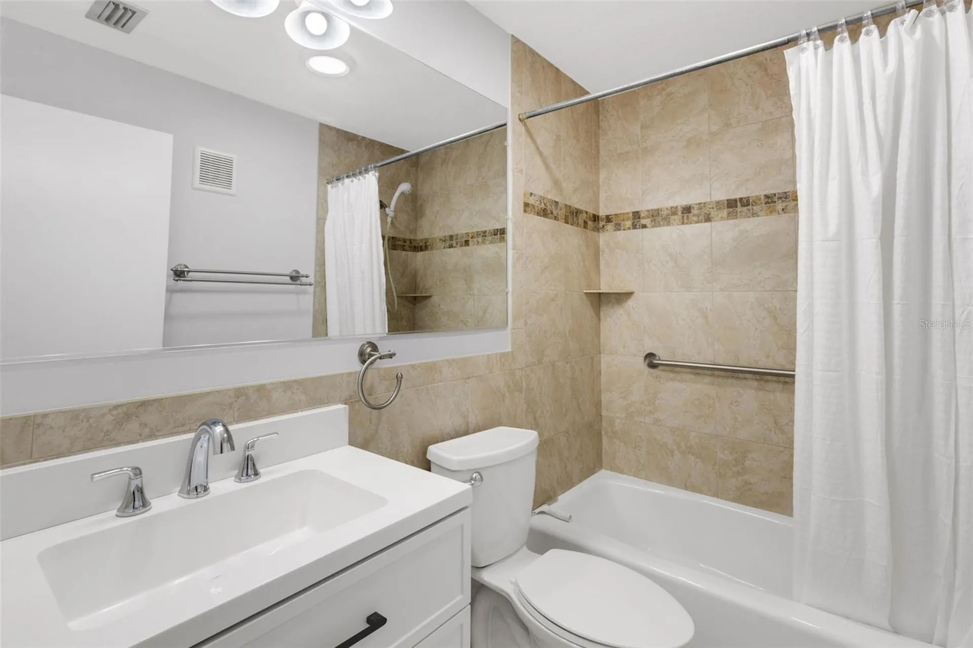 114 Dogwood Circle Seminole FL 33777
