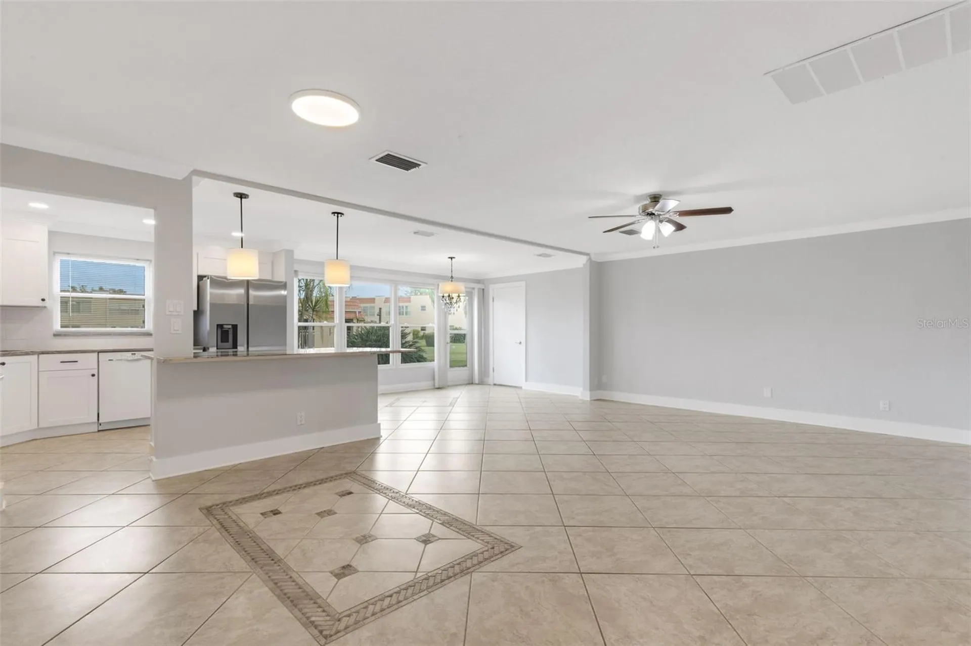 114 Dogwood Circle Seminole FL 33777
