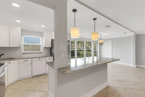 114 Dogwood Circle Seminole FL 33777
