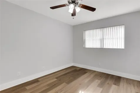 114 Dogwood Circle Seminole FL 33777