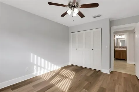 114 Dogwood Circle Seminole FL 33777