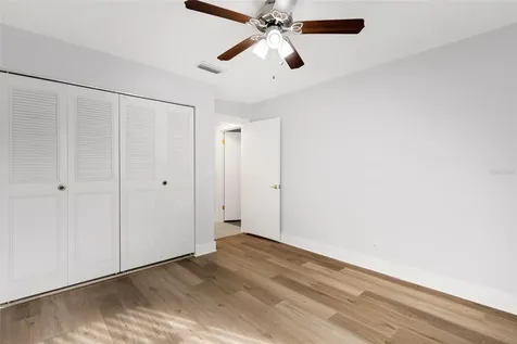 114 Dogwood Circle Seminole FL 33777